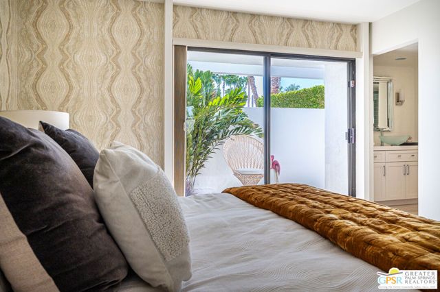 1925 S Joshua Tree Place, Palm Springs, CA 92264