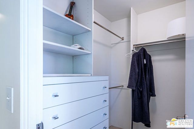 1925 S Joshua Tree Place, Palm Springs, CA 92264