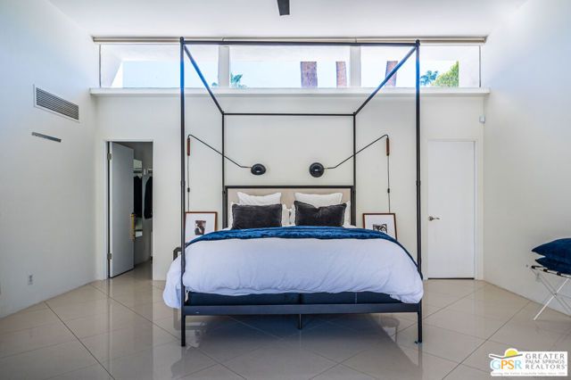 1925 S Joshua Tree Place, Palm Springs, CA 92264