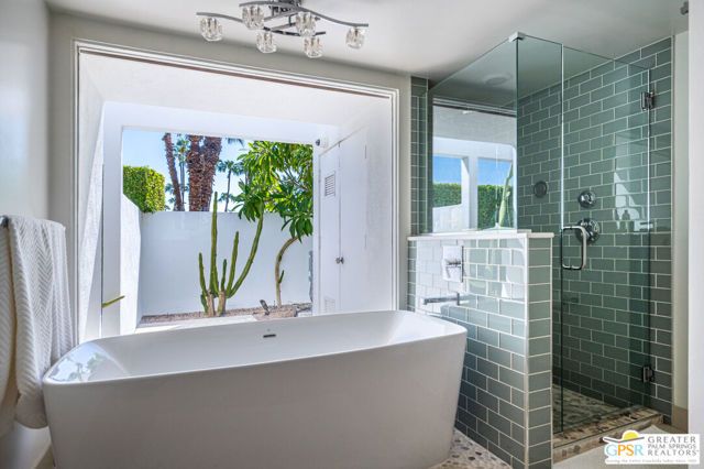 1925 S Joshua Tree Place, Palm Springs, CA 92264