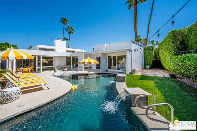 1925 S Joshua Tree Place, Palm Springs, CA 92264