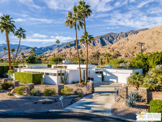 1925 S Joshua Tree Place, Palm Springs, CA 92264