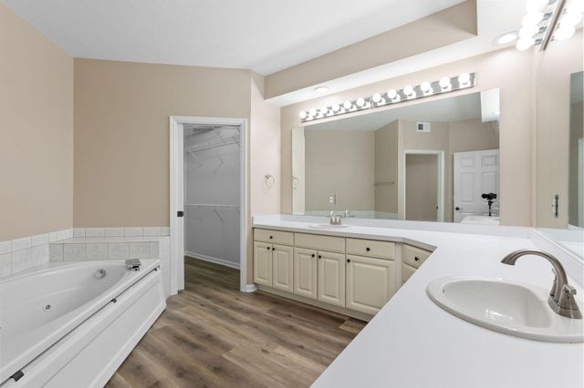 123 Oak Drive 1-9, Branson, MO 65616