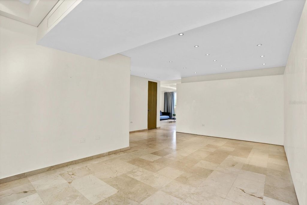 1800 MCLEARY 402, San Juan, PR 00907