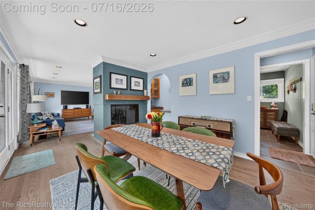 32710 Briarcrest Knolls, Farmington Hills, MI 48334