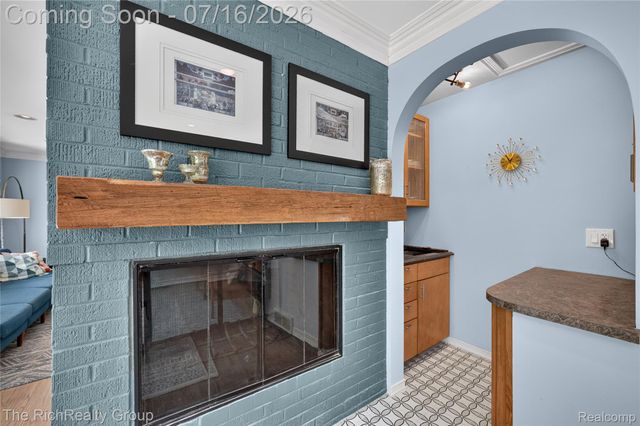 32710 Briarcrest Knolls, Farmington Hills, MI 48334