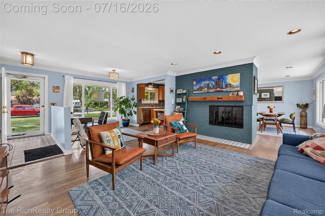 32710 Briarcrest Knolls, Farmington Hills, MI 48334