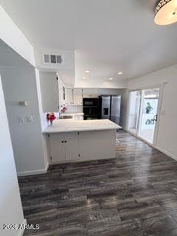 8211 E GARFIELD Street J 21, Scottsdale, AZ 85257