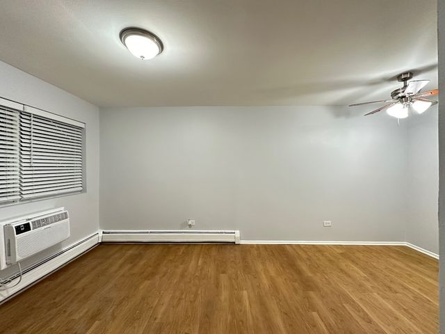 4612 N Beacon Street 1G, Chicago, IL 60640