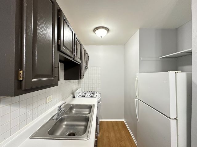 4612 N Beacon Street 1G, Chicago, IL 60640