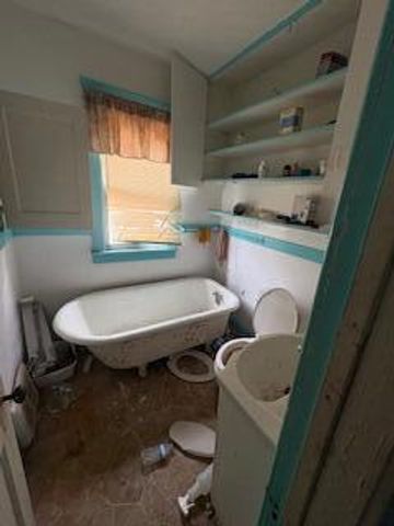 186 Howland Street, Battle Creek, MI 49037