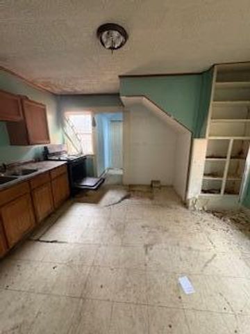 186 Howland Street, Battle Creek, MI 49037