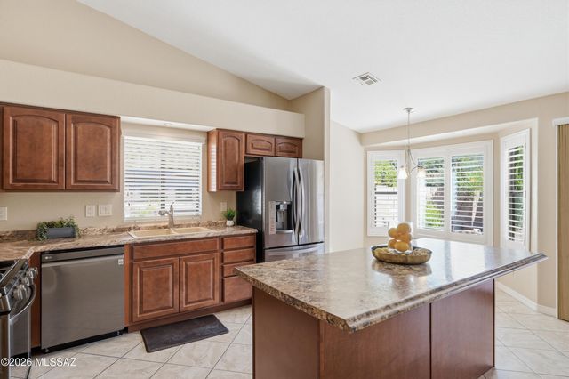 1921 N Rio Yaqui, Green Valley, AZ 85614