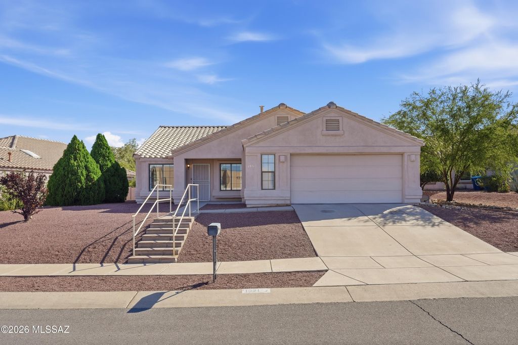 1921 N Rio Yaqui, Green Valley, AZ 85614