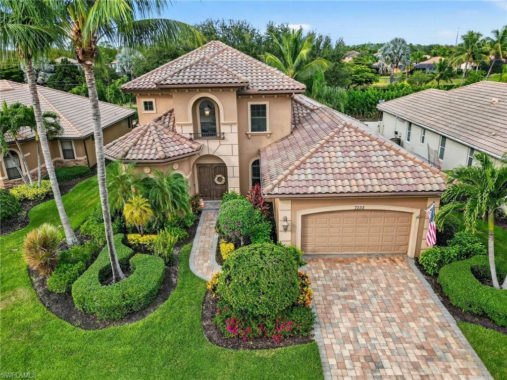 7235 Acorn WAY, Naples, FL 34119