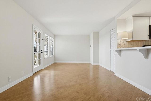 3961 HORTENSIA H7, San Diego, CA 92110
