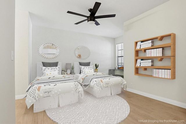 3961 HORTENSIA H7, San Diego, CA 92110