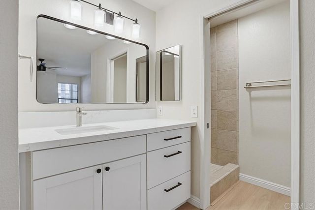 3961 HORTENSIA H7, San Diego, CA 92110
