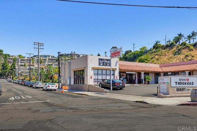 3961 HORTENSIA H7, San Diego, CA 92110