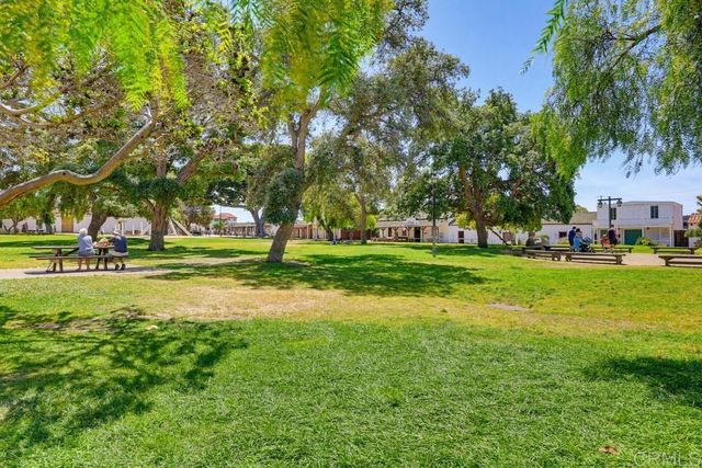 3961 HORTENSIA H7, San Diego, CA 92110