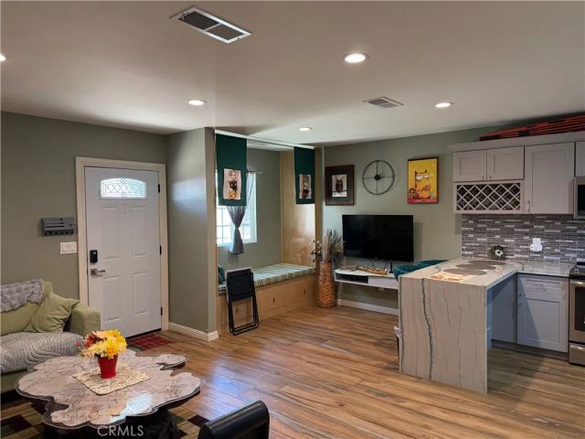 18421 E Cypress, Covina, CA 91723