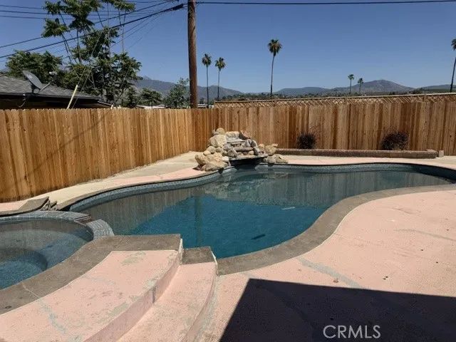 25894 Fore Drive, Hemet, CA 92544