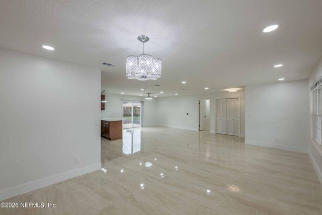 8833 COVENTRY Court, Jacksonville, FL 32257