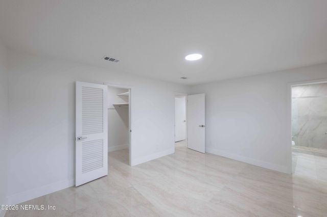 8833 COVENTRY Court, Jacksonville, FL 32257