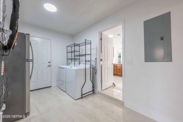 8833 COVENTRY Court, Jacksonville, FL 32257