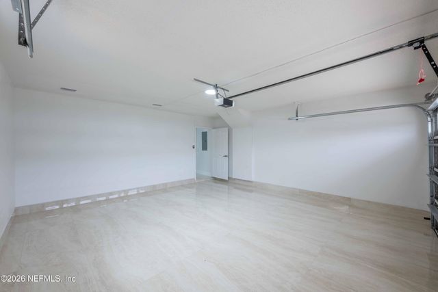 8833 COVENTRY Court, Jacksonville, FL 32257