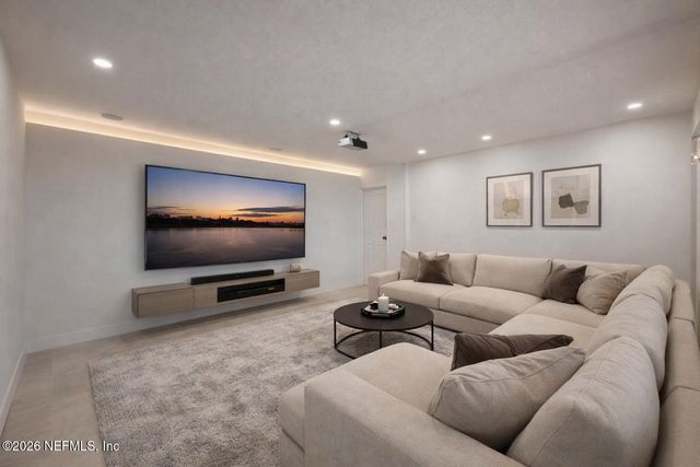 8833 COVENTRY Court, Jacksonville, FL 32257