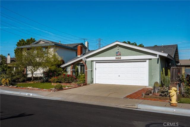 1650 S Carnelian, Anaheim, CA 92802
