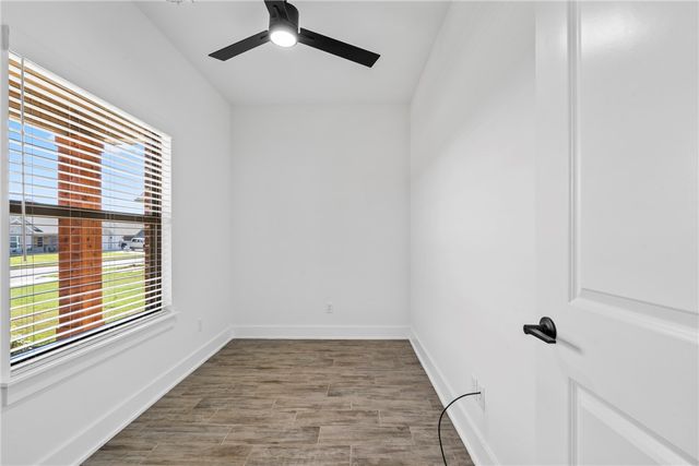 147 N Banner Avenue, Farmington, AR 72730