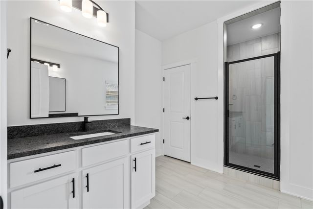 147 N Banner Avenue, Farmington, AR 72730