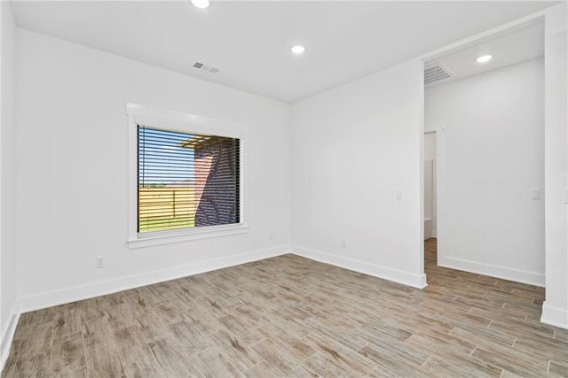 147 N Banner Avenue, Farmington, AR 72730