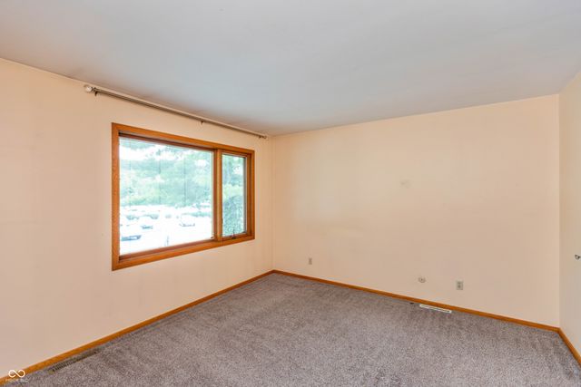3177 Sycamore Drive 5A, Columbus, IN 47203