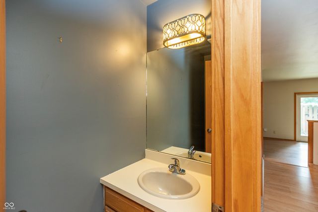 3177 Sycamore Drive 5A, Columbus, IN 47203