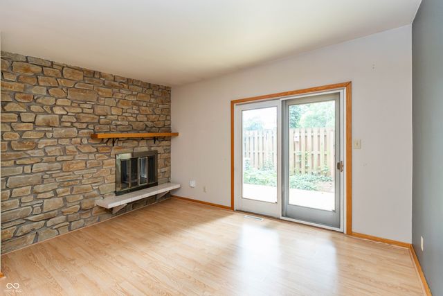 3177 Sycamore Drive 5A, Columbus, IN 47203