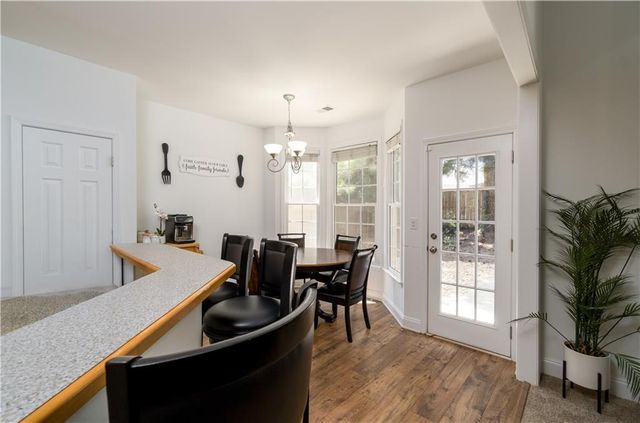 1928 Barrett Knoll Circle NW, Kennesaw, GA 30152