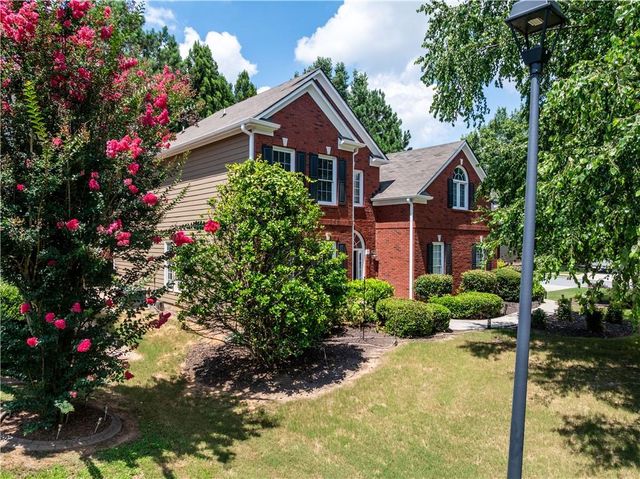 1928 Barrett Knoll Circle NW, Kennesaw, GA 30152