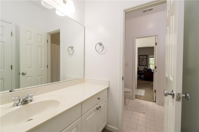 1928 Barrett Knoll Circle NW, Kennesaw, GA 30152