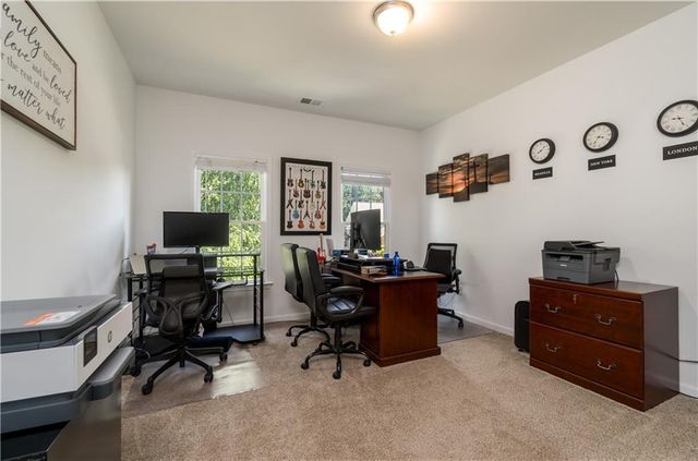 1928 Barrett Knoll Circle NW, Kennesaw, GA 30152