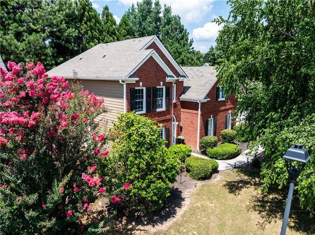 1928 Barrett Knoll Circle NW, Kennesaw, GA 30152