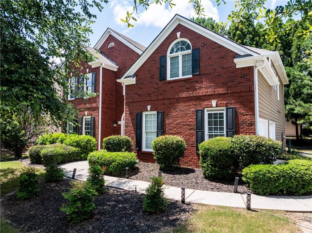 1928 Barrett Knoll Circle NW, Kennesaw, GA 30152