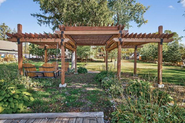 9805 Sharon Place NW, Rice, MN 56367