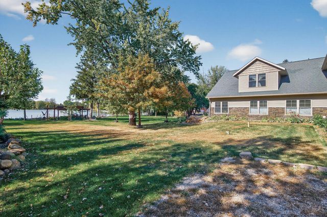 9805 Sharon Place NW, Rice, MN 56367