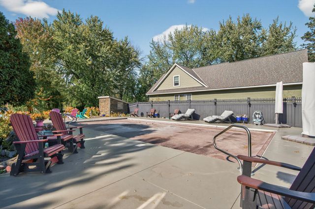 9805 Sharon Place NW, Rice, MN 56367