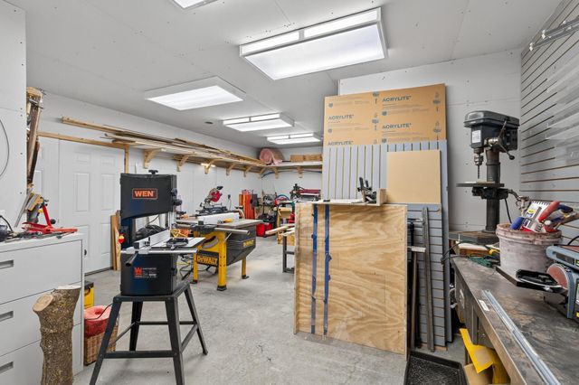 9805 Sharon Place NW, Rice, MN 56367