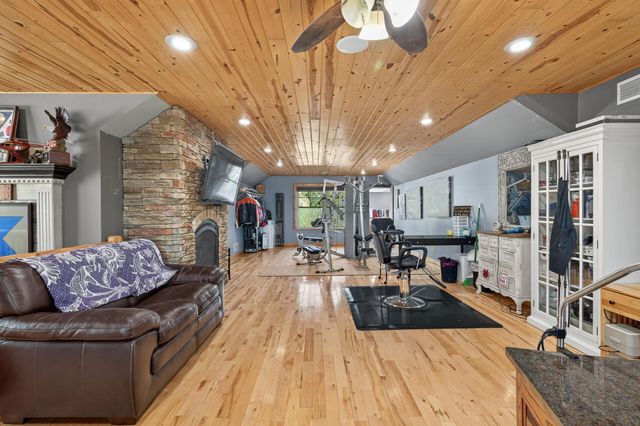 9805 Sharon Place NW, Rice, MN 56367