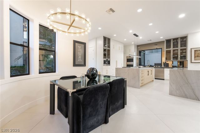 9736 Verlaine Court, Las Vegas, NV 89145